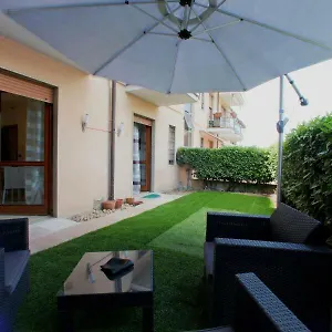 Holidays Artisti Bed & Breakfast Peschiera del Garda