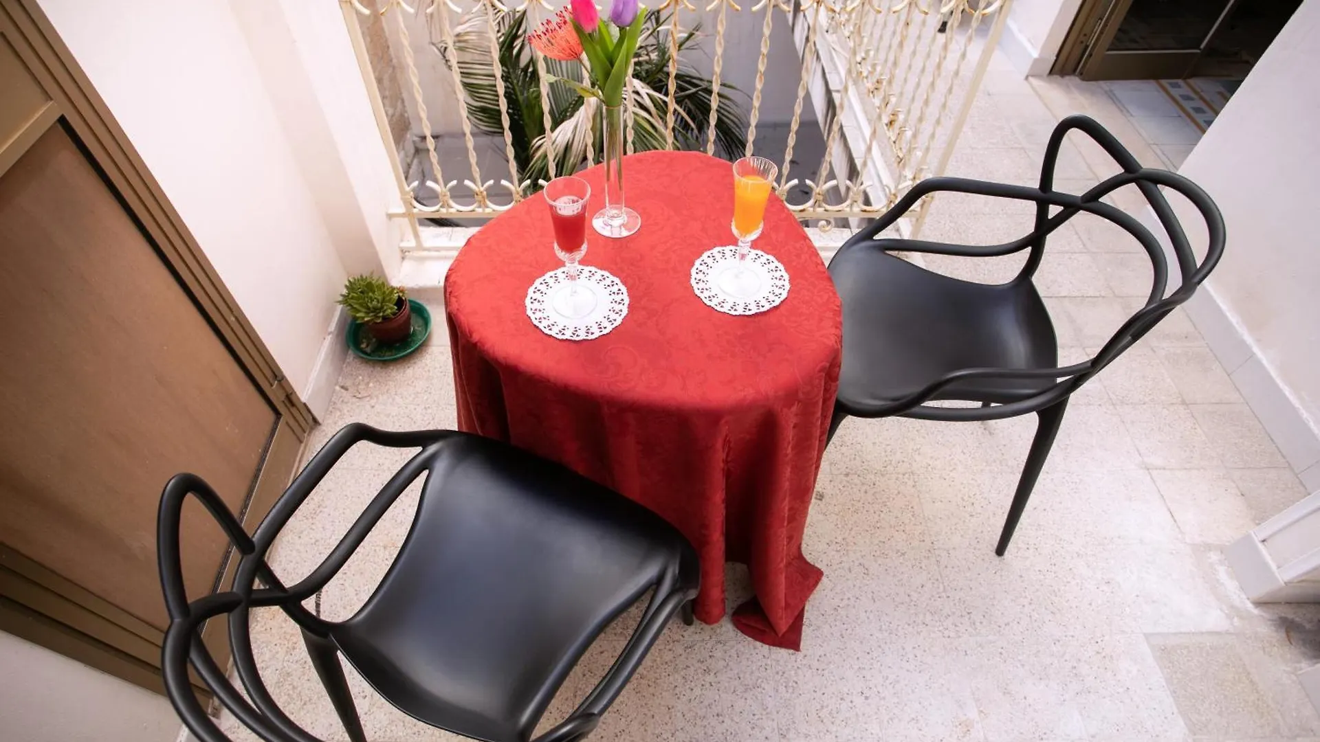 Belle Epoque B&B Trapani 2*,  Italien